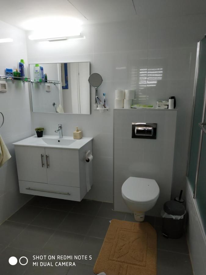 עכו דירה חדשה ליד הים- Akko-Brand New Apartment Esterno foto