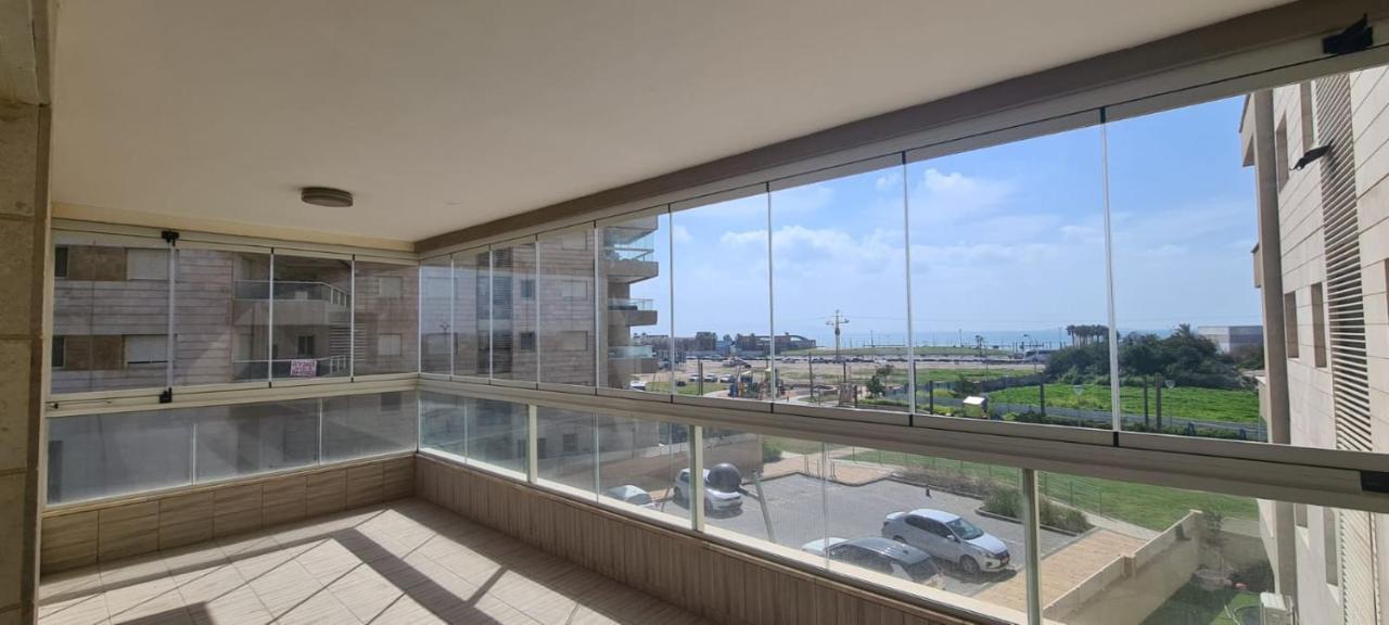 עכו דירה חדשה ליד הים- Akko-Brand New Apartment Esterno foto