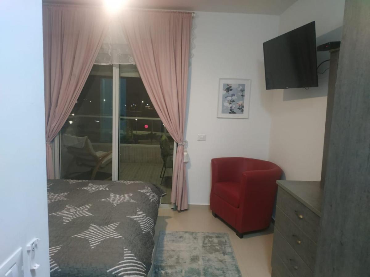 עכו דירה חדשה ליד הים- Akko-Brand New Apartment Esterno foto