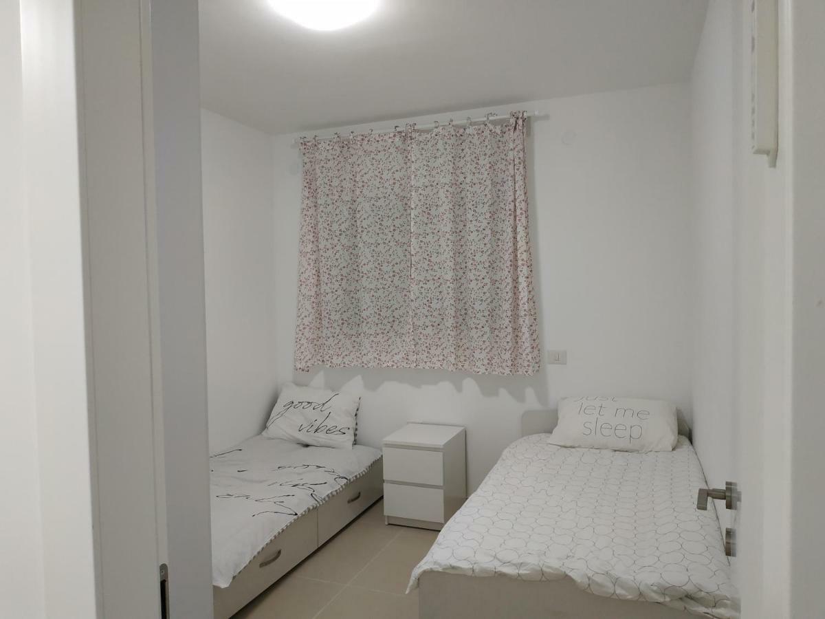 עכו דירה חדשה ליד הים- Akko-Brand New Apartment Esterno foto
