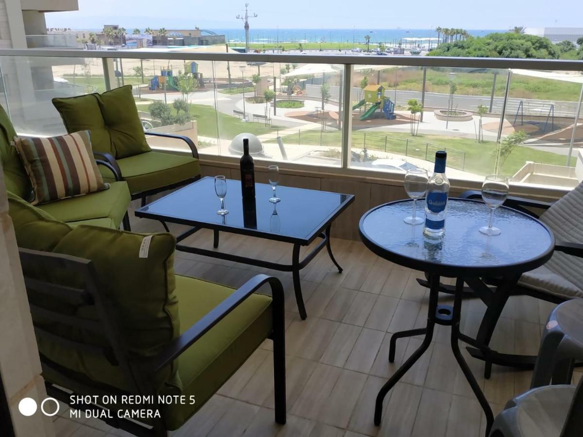 עכו דירה חדשה ליד הים- Akko-Brand New Apartment Esterno foto