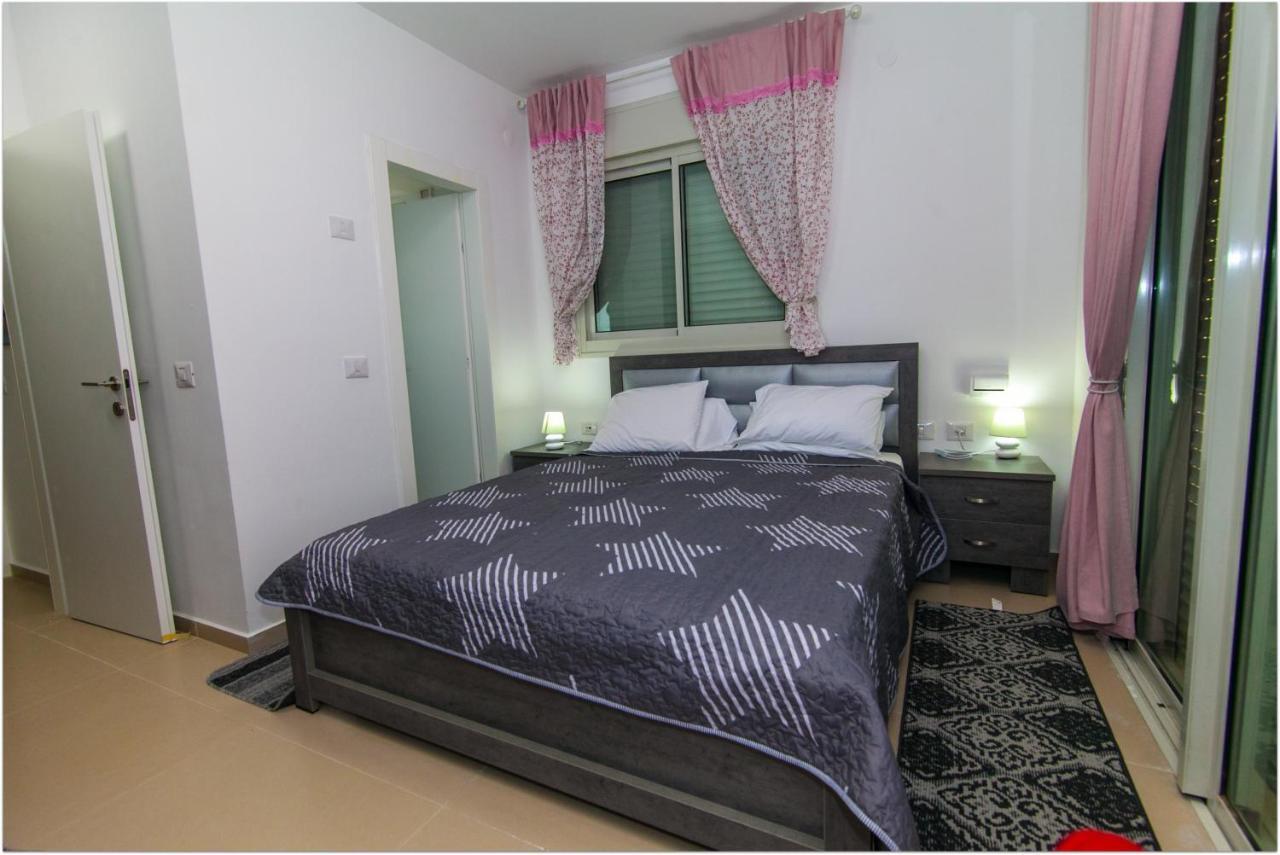 עכו דירה חדשה ליד הים- Akko-Brand New Apartment Esterno foto